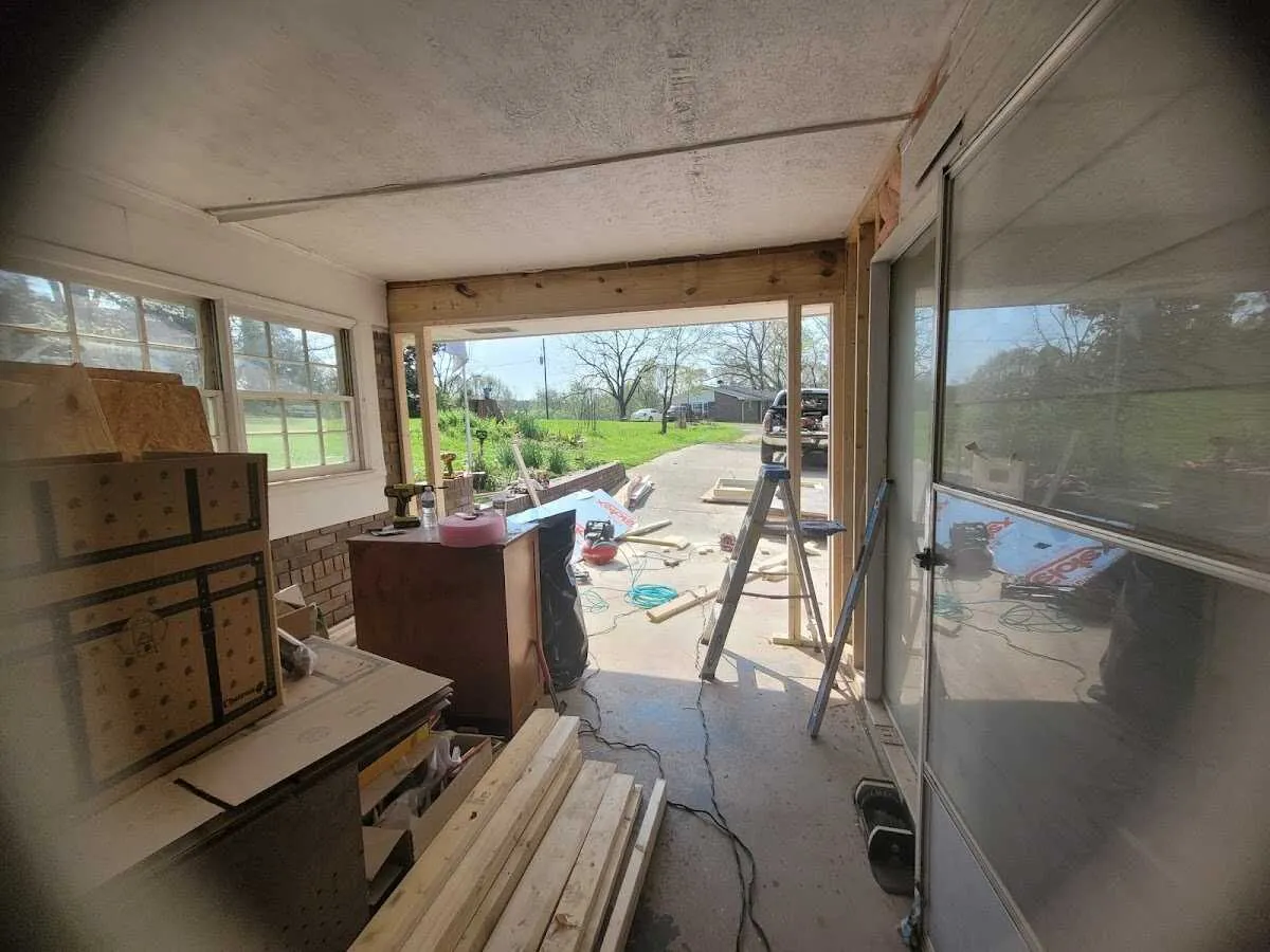 Air movers and dehumidifier for Water Mitigation Services in Indian Trail